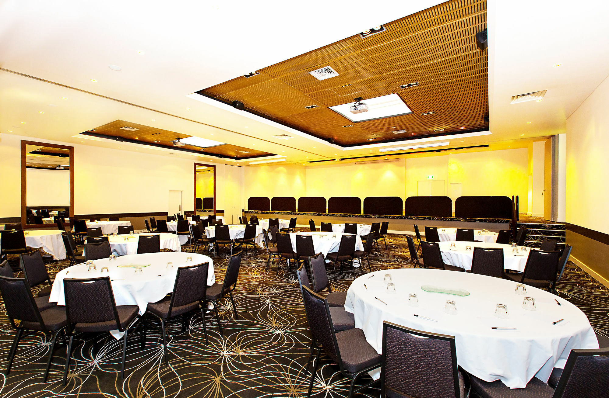 Rydges Geelong Hotel Exterior photo